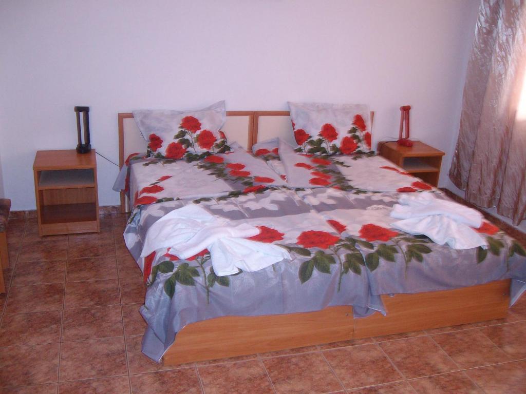 Nelly Guest House Ravda Camera foto