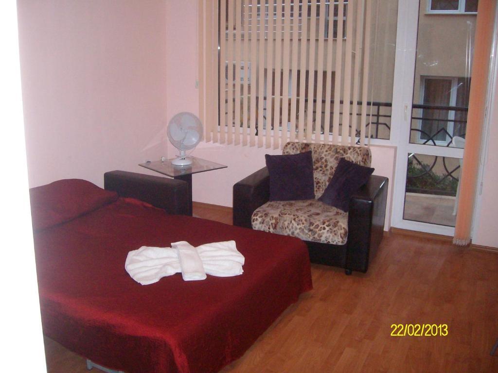 Nelly Guest House Ravda Camera foto