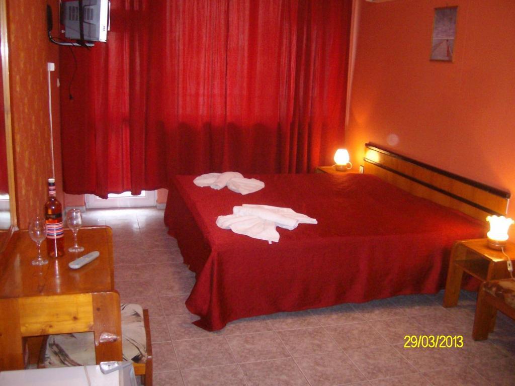Nelly Guest House Ravda Camera foto